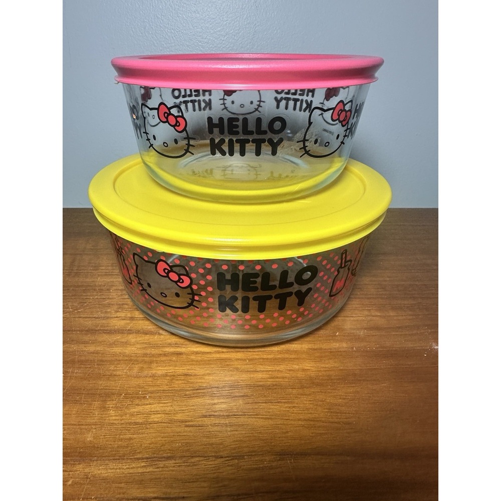 Pyrex 4 Cup/7-Cup Glass Storage Containers w/lids Hello Kitty Open Stock